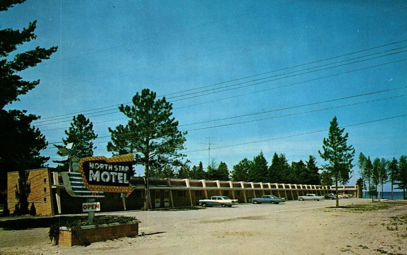 North Star Motel - Vintage Postcard (newer photo)